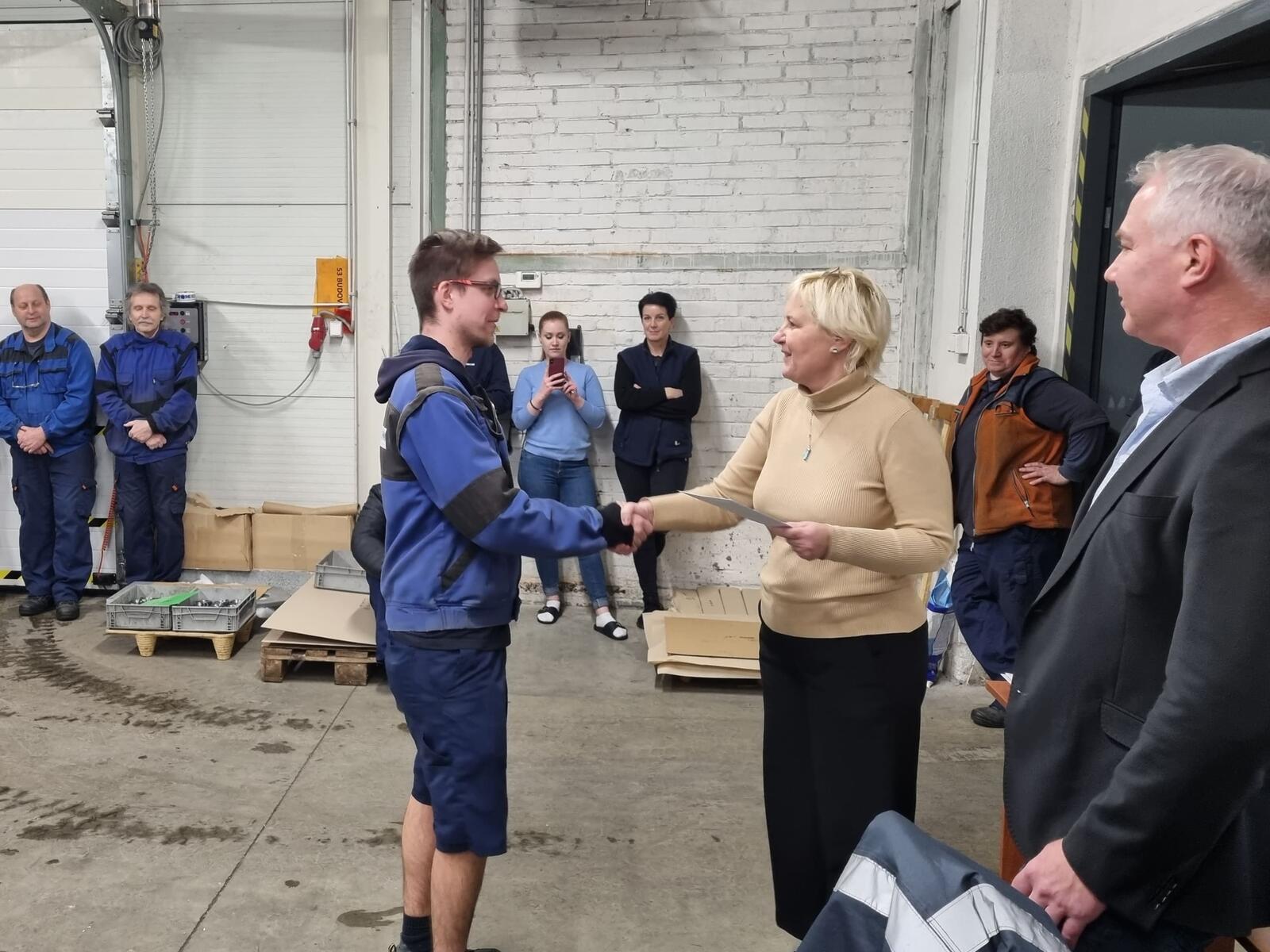 Meziroční zvýšení tržeb o téměř 30 %