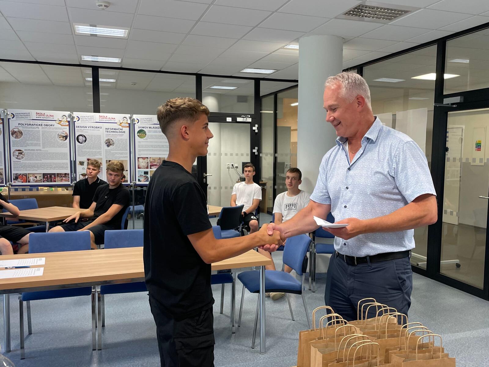 Předali jsme stipendia studentům