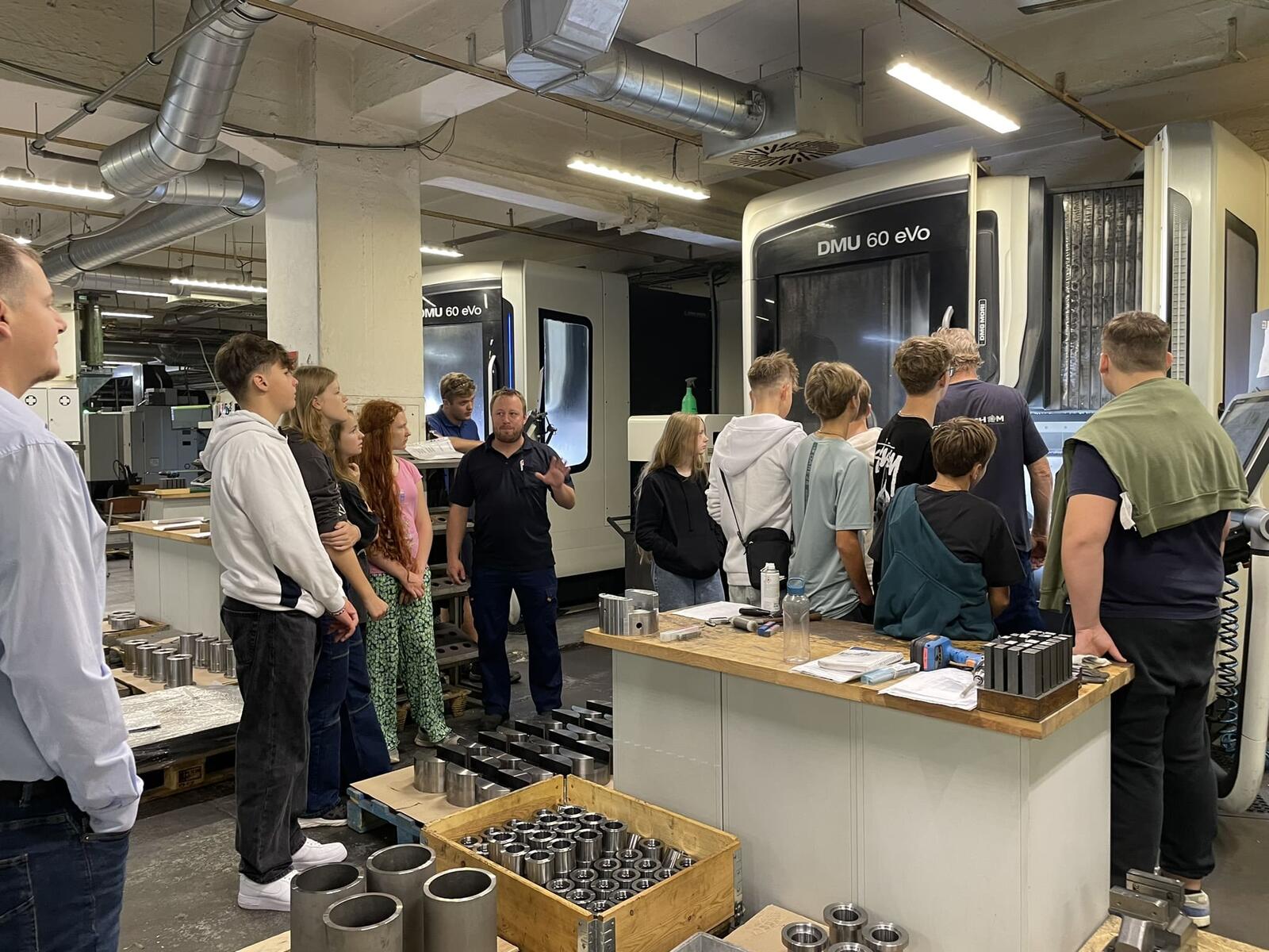 Žákům ZŠ jsme ukázali naši výrobu