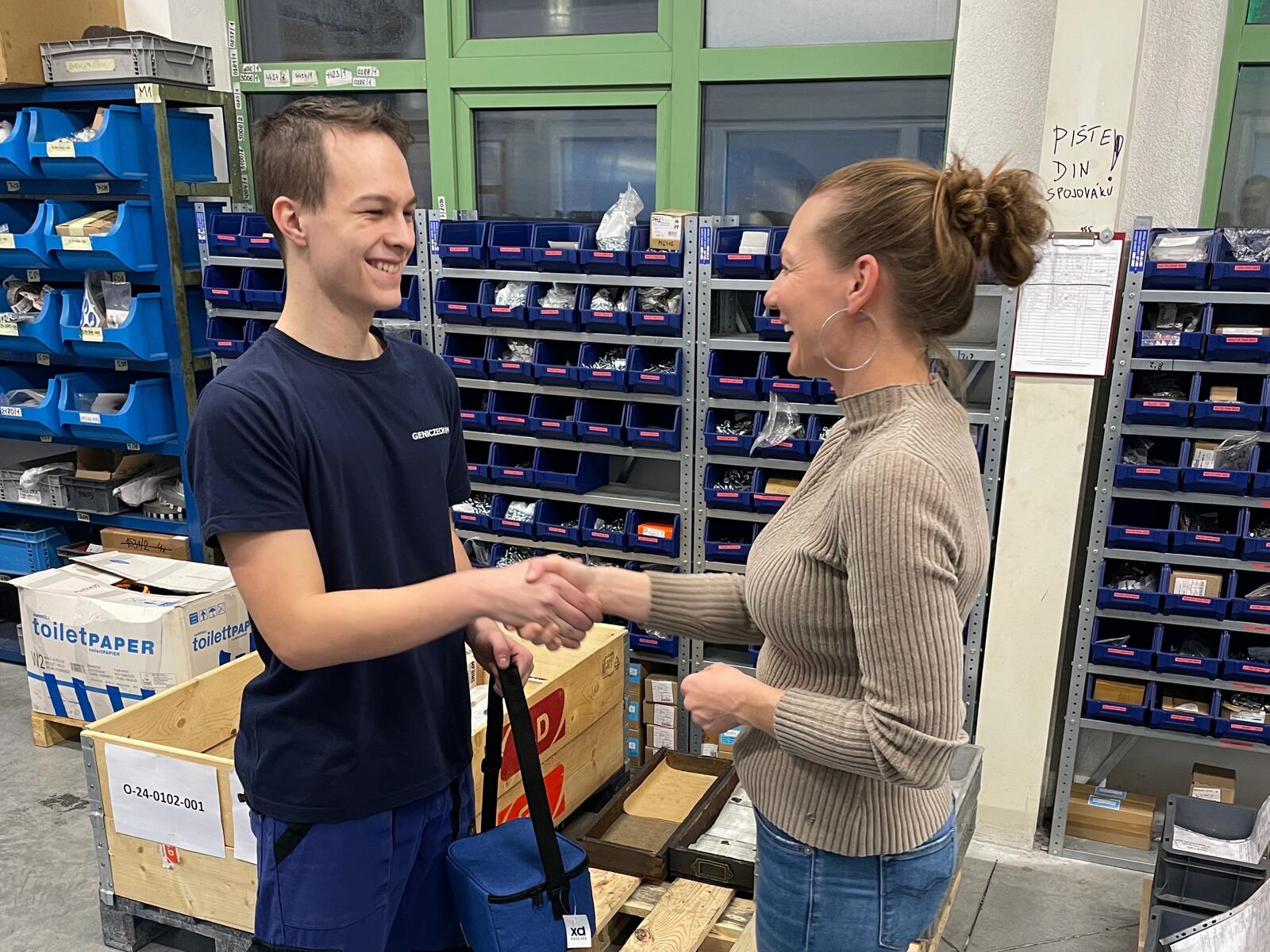 Krásné Vánoce i našim stážistům